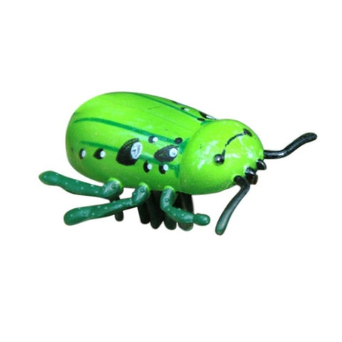 Battery Powered 4 Designs Plastic Battle Bugs Toys For Cats Realistic Ladybug Ladybird Hornet Electronic Beetle Toys for Ladybug